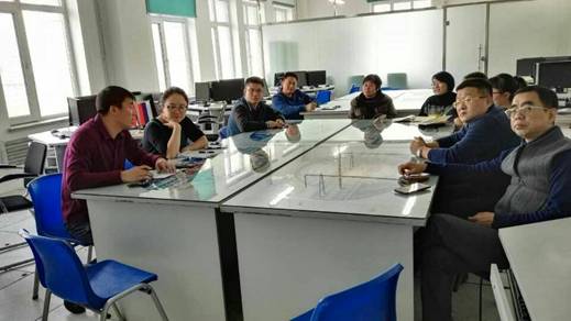 信息與計(jì)算機(jī)工程學(xué)院黨支部深入學(xué)習(xí)十九大精神，以計(jì)算機(jī)網(wǎng)絡(luò)工程為著力點(diǎn)強(qiáng)化使命擔(dān)當(dāng)
